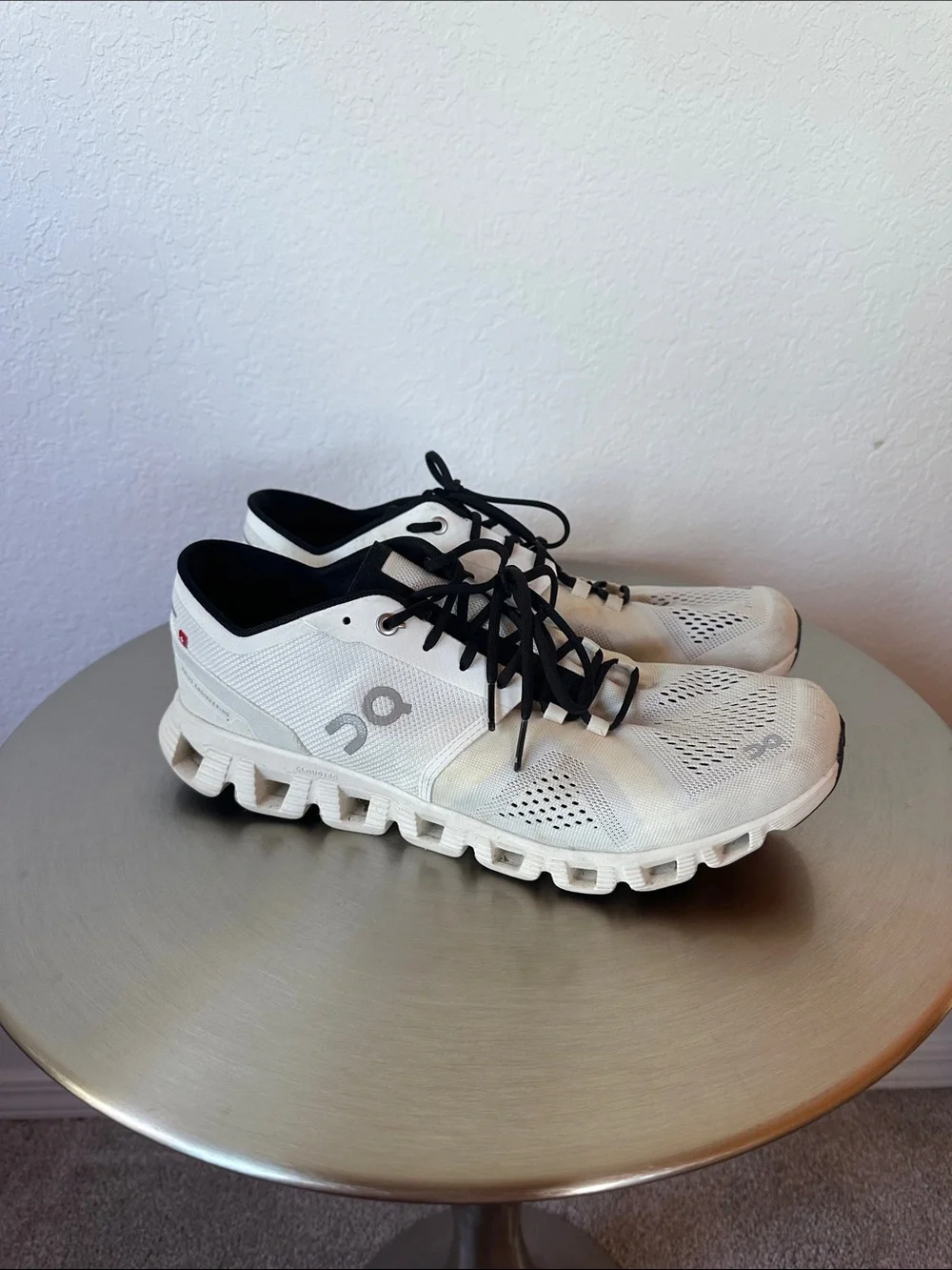 On Cloud Men's Athletic Running Shoes in White/Black - Picture 1 of 11